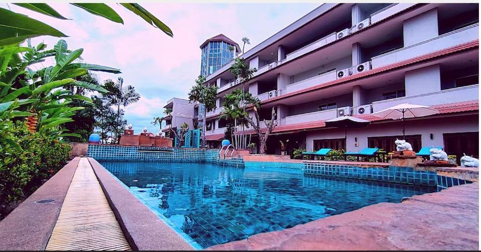 Gazebo Resort, Pattaya Exterior foto