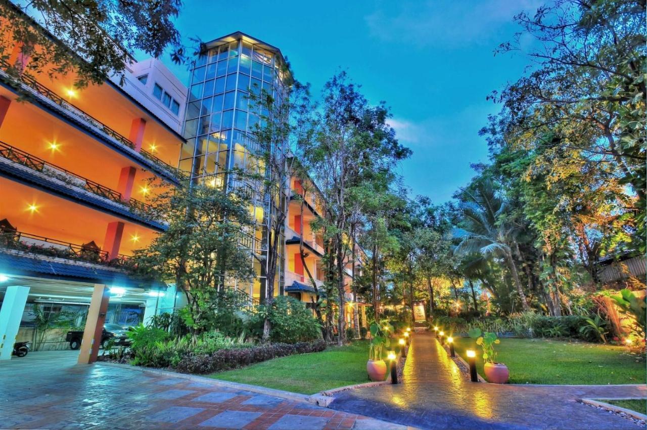 Gazebo Resort, Pattaya Exterior foto